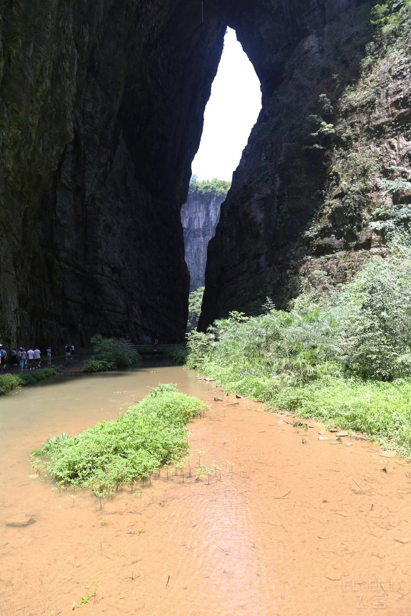 Wulong--Three Natural Bridges and Longshuixia Gorge (39).JPG