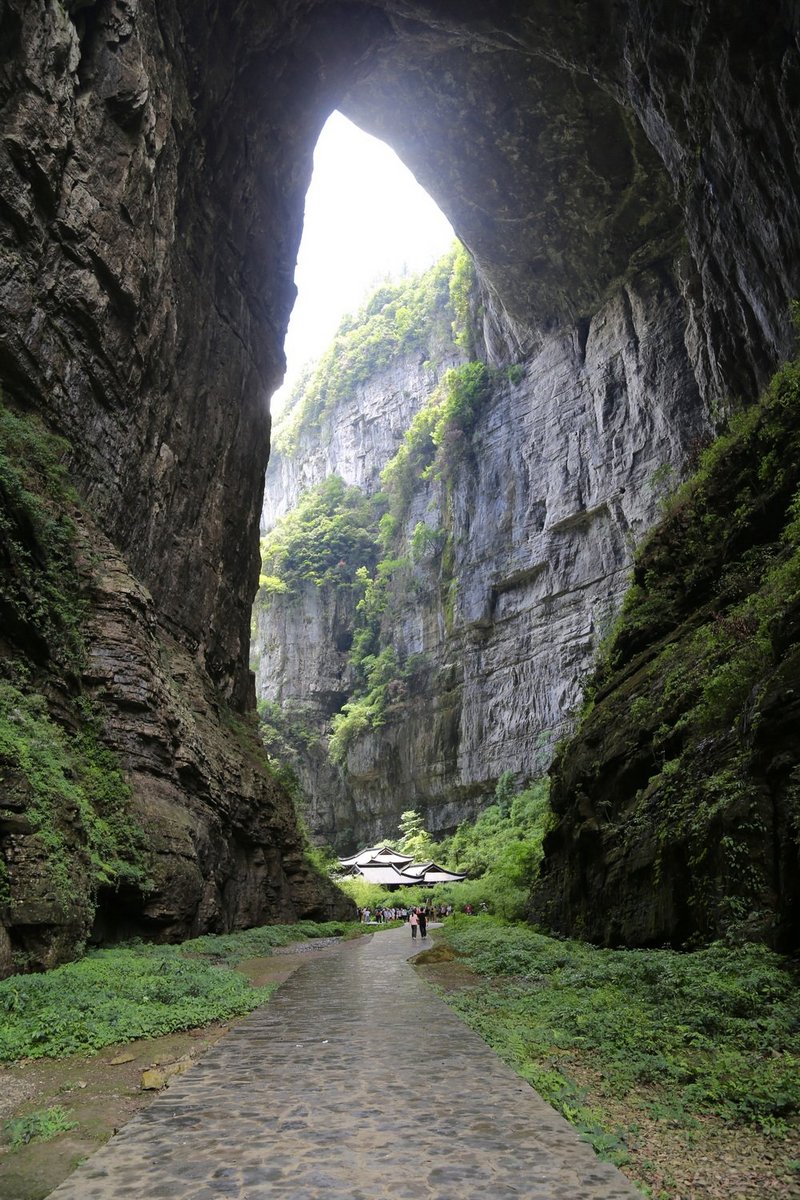 Wulong--Three Natural Bridges and Longshuixia Gorge (28).JPG