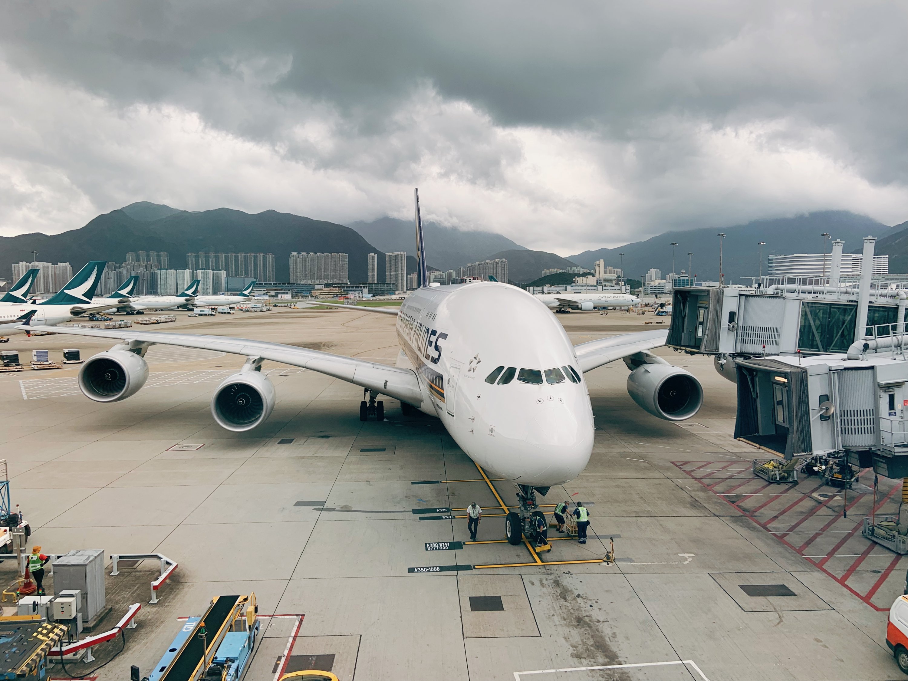 ǰºA380 SuiteSQ F HKG-SIN(²)/SIN-PEK(ϲ) (110pԤ