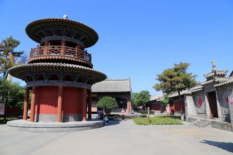 Datong--Fahua Temple (3).JPG