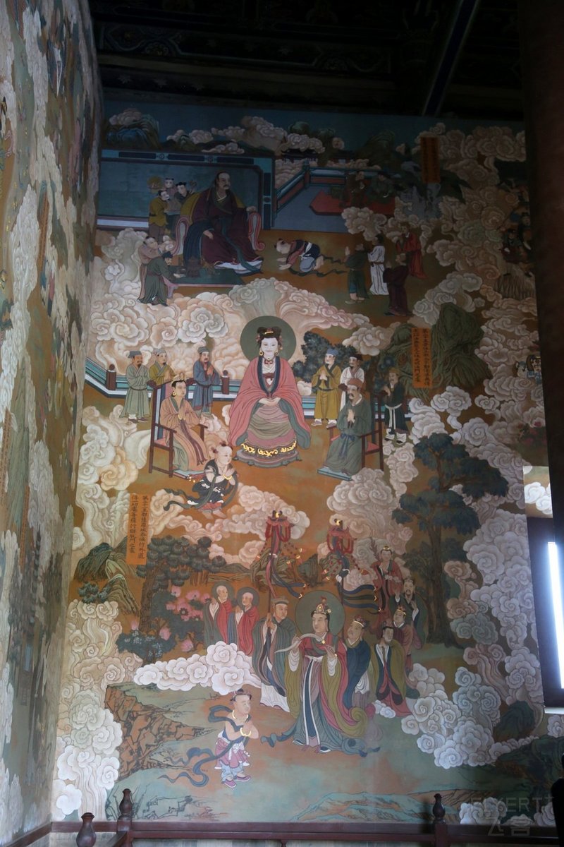Datong--Huayan Temple (7).JPG