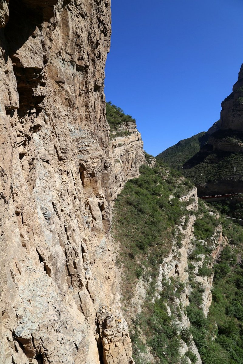 Datong--Mt Hengshan Hanging Temple (21).JPG