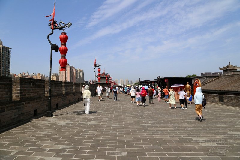 Xian--City Wall (5).JPG