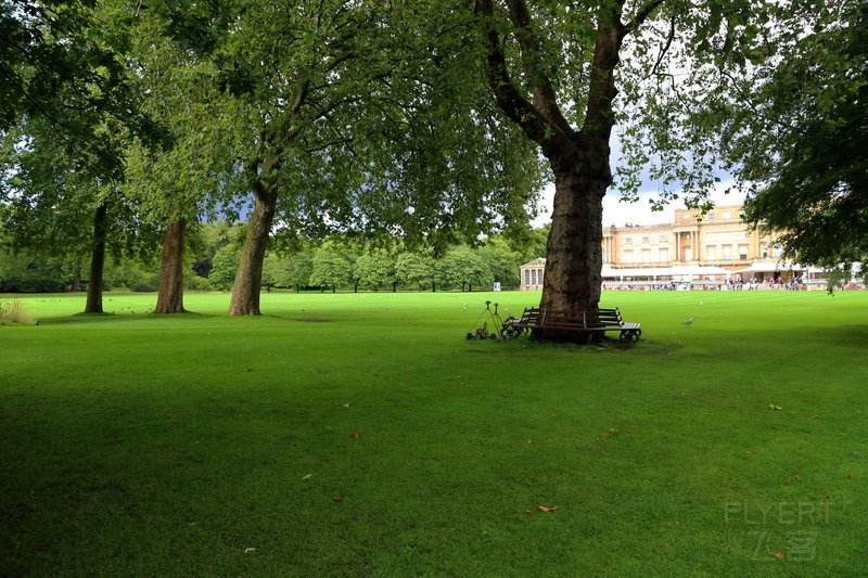 London--Buckingham Palace (2).JPG