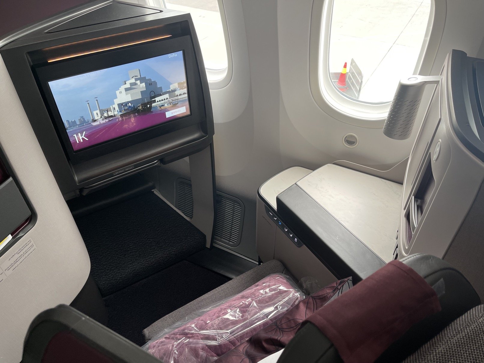  Qatar ˹½- OSL-DOH QR176 787-9