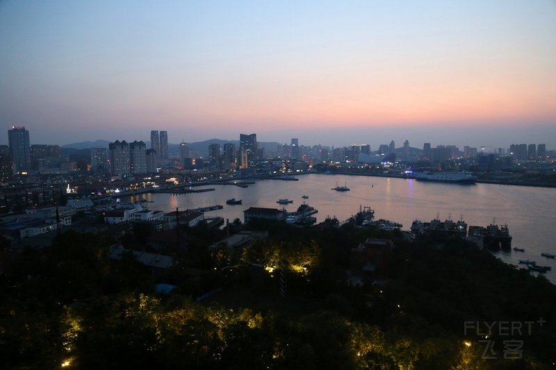 Yantai--Yantai Shan (50).JPG