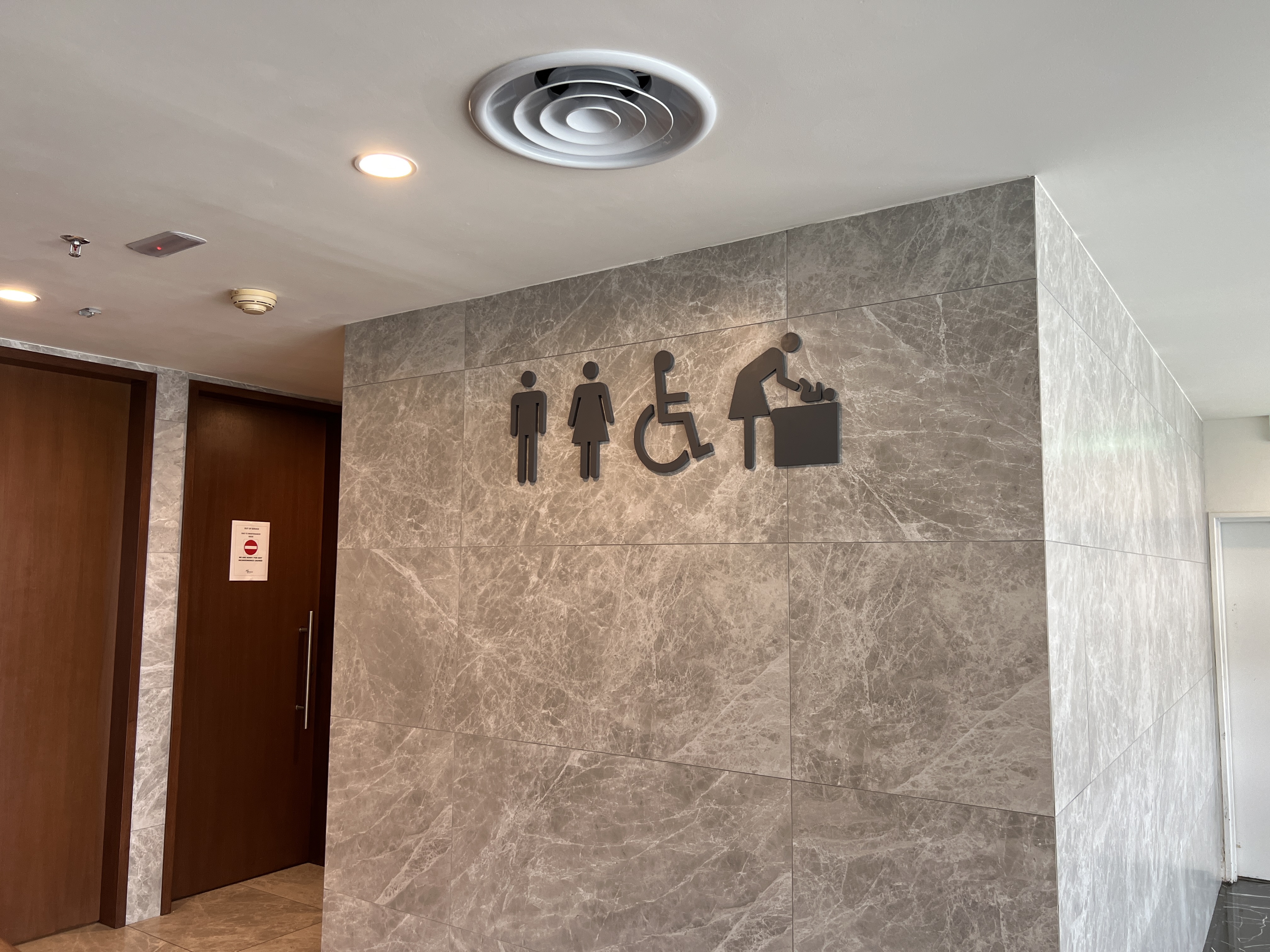 ʱ-򿨼¡µһʻTRAVER CLUB LOUNGE