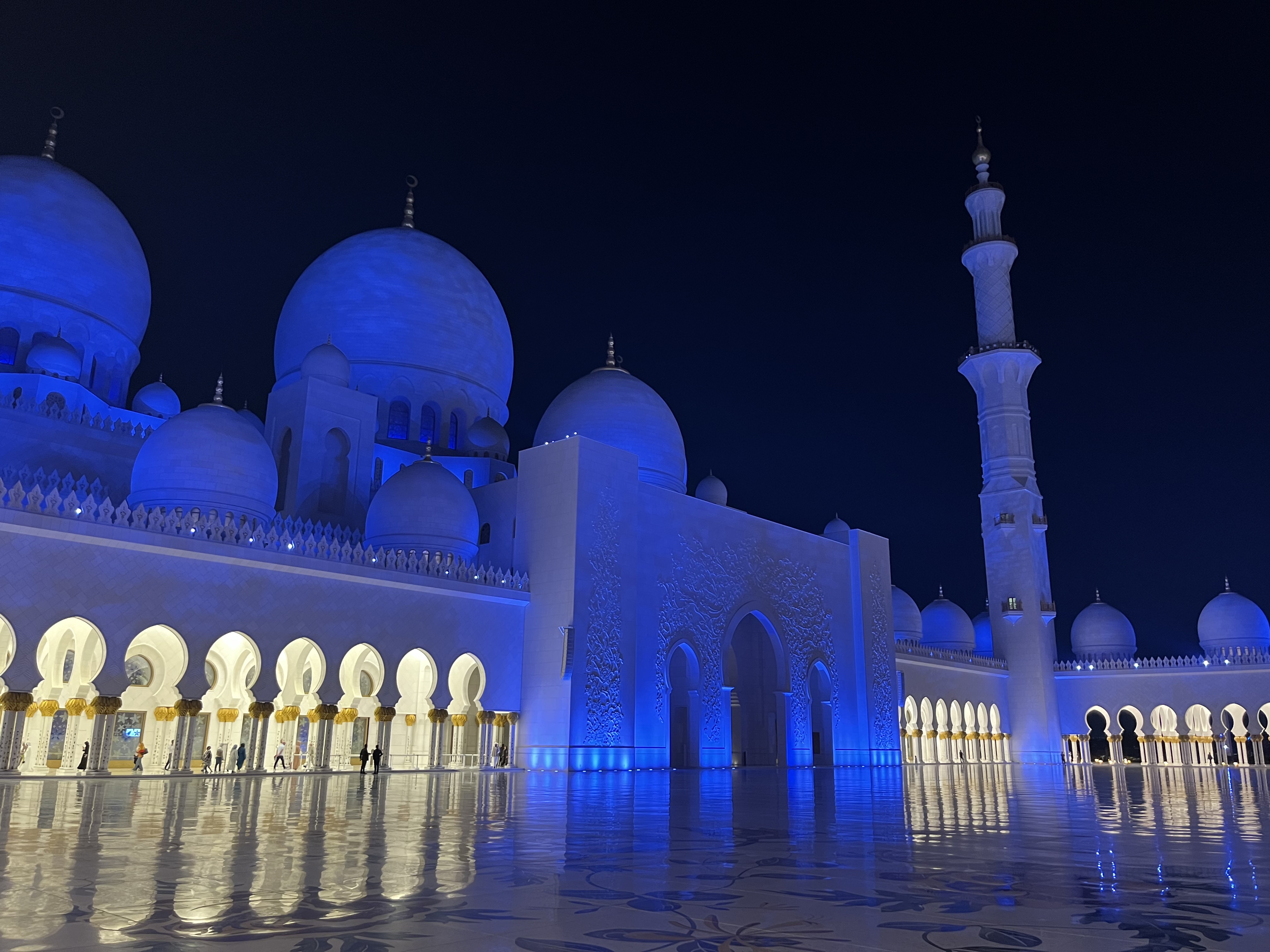  óƵ 
Courtyard World Trade Center Abu Dhabi