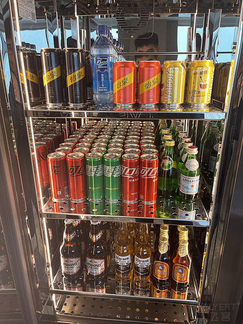 郑州丹尼斯广场洲际酒店，一言难尽。
