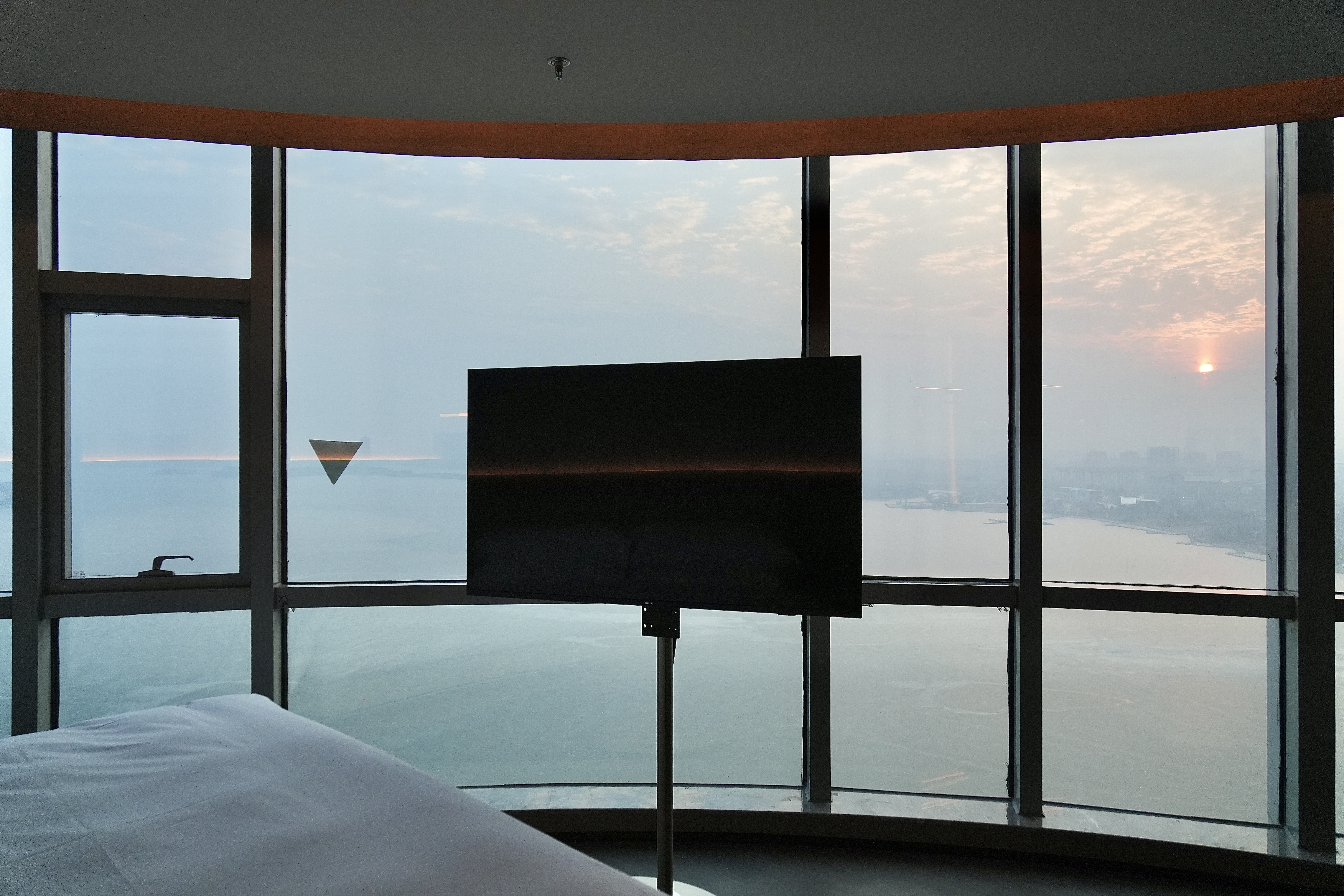 ˣൺ Qin**ao Jiaozhou Marriott