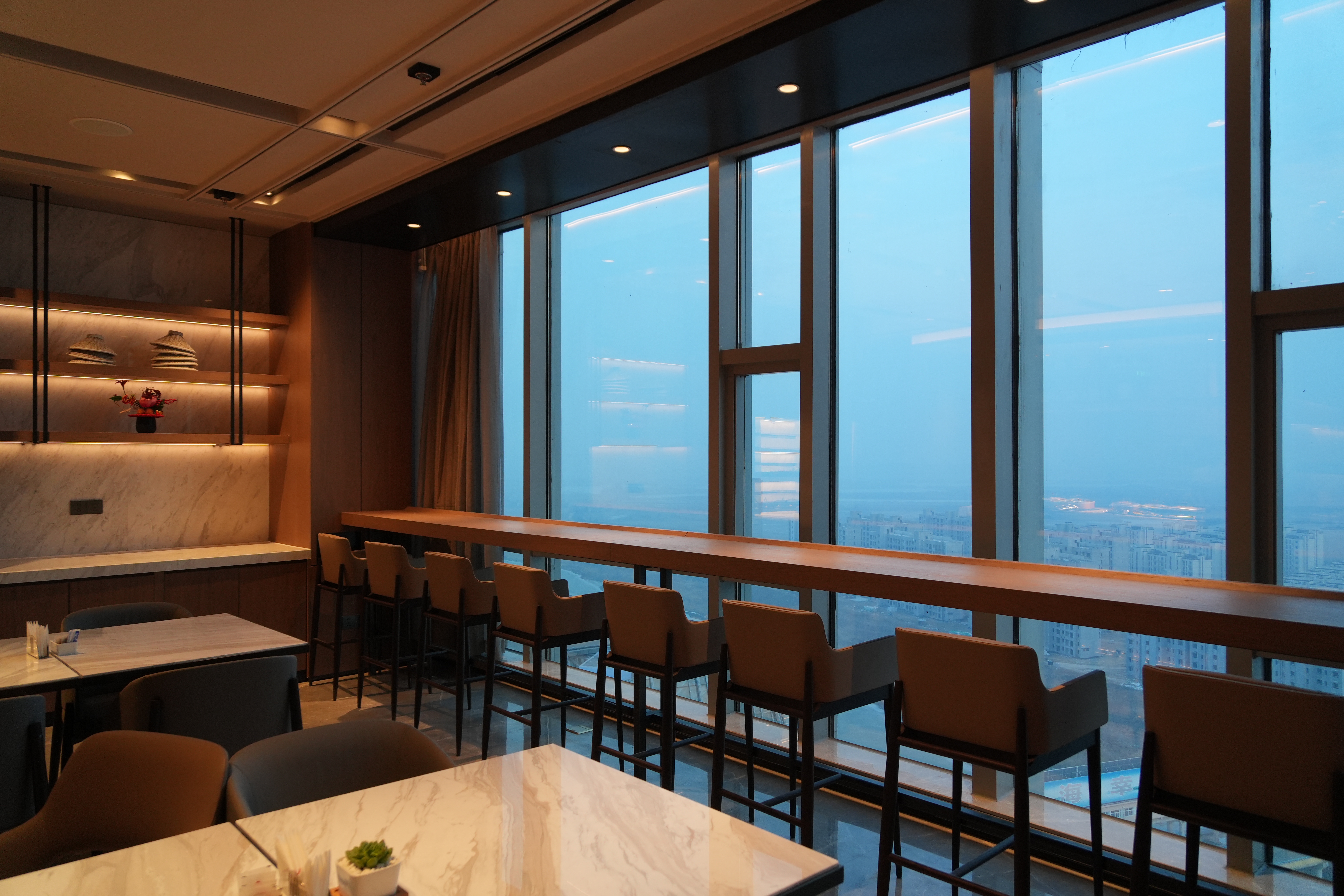 ˣൺ Qin**ao Jiaozhou Marriott