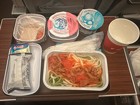 上海-墨尔本，东航A350超级经济舱体验，跨越赤道的新年之旅