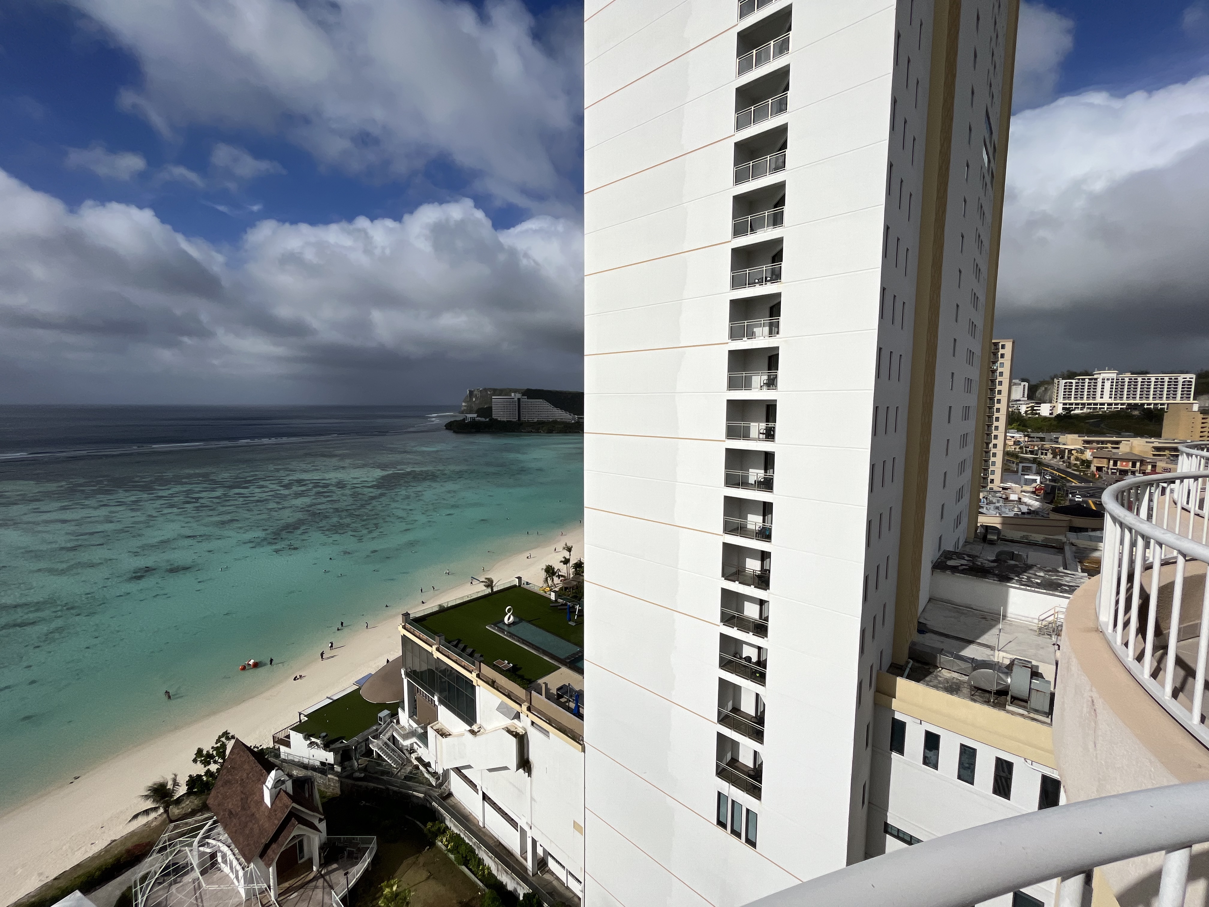 صþƵ-ͳ׷ Hyatt Regency Guam-Presidential Suite