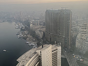 开罗城中，尼罗河畔尼罗河大厦酒店