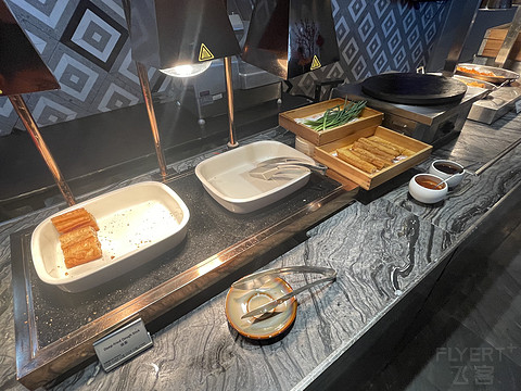 杭州绿城尊蓝钱江豪华精选酒店（小白金的270度江景房升级）