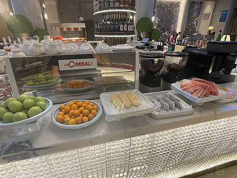 杭州绿城尊蓝钱江豪华精选酒店（小白金的270度江景房升级）