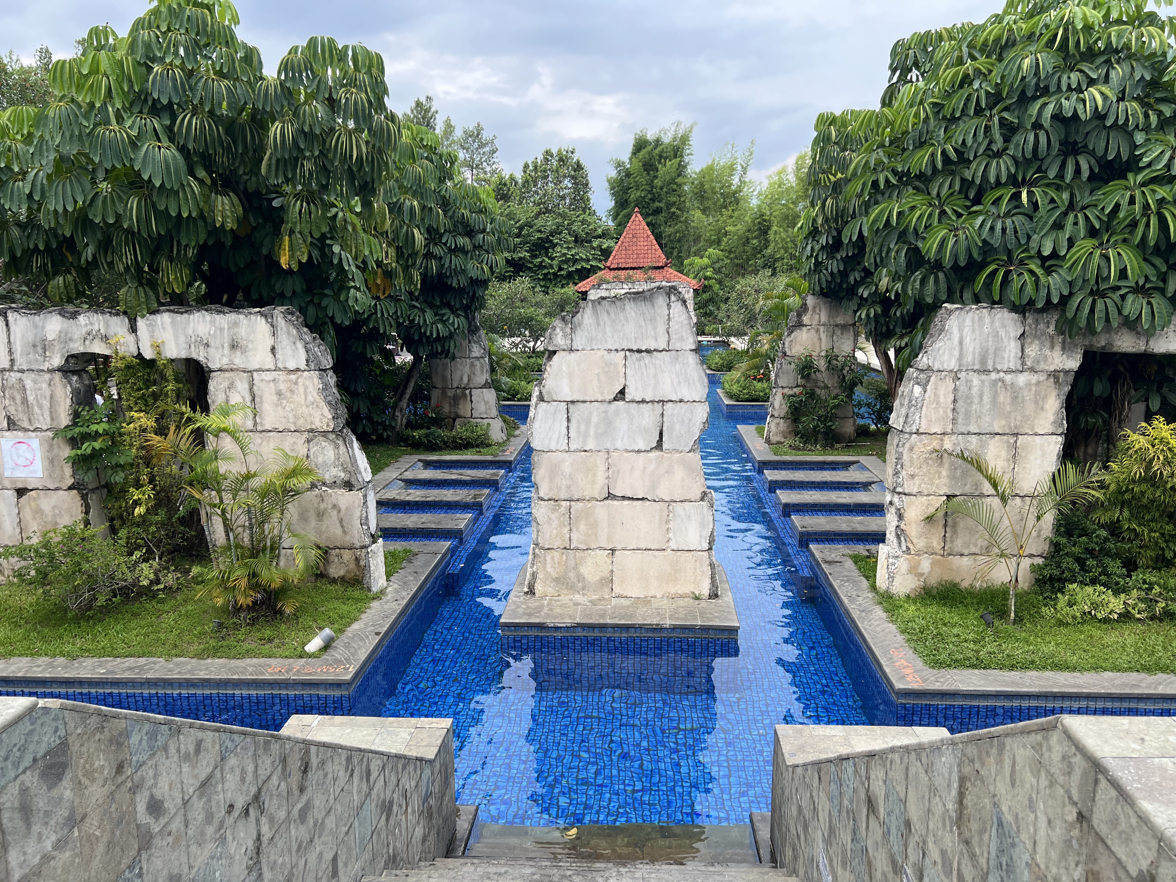 ӡϲǶȼپƵSheraton Mustika Yogyakarta Resort and Spa ׷