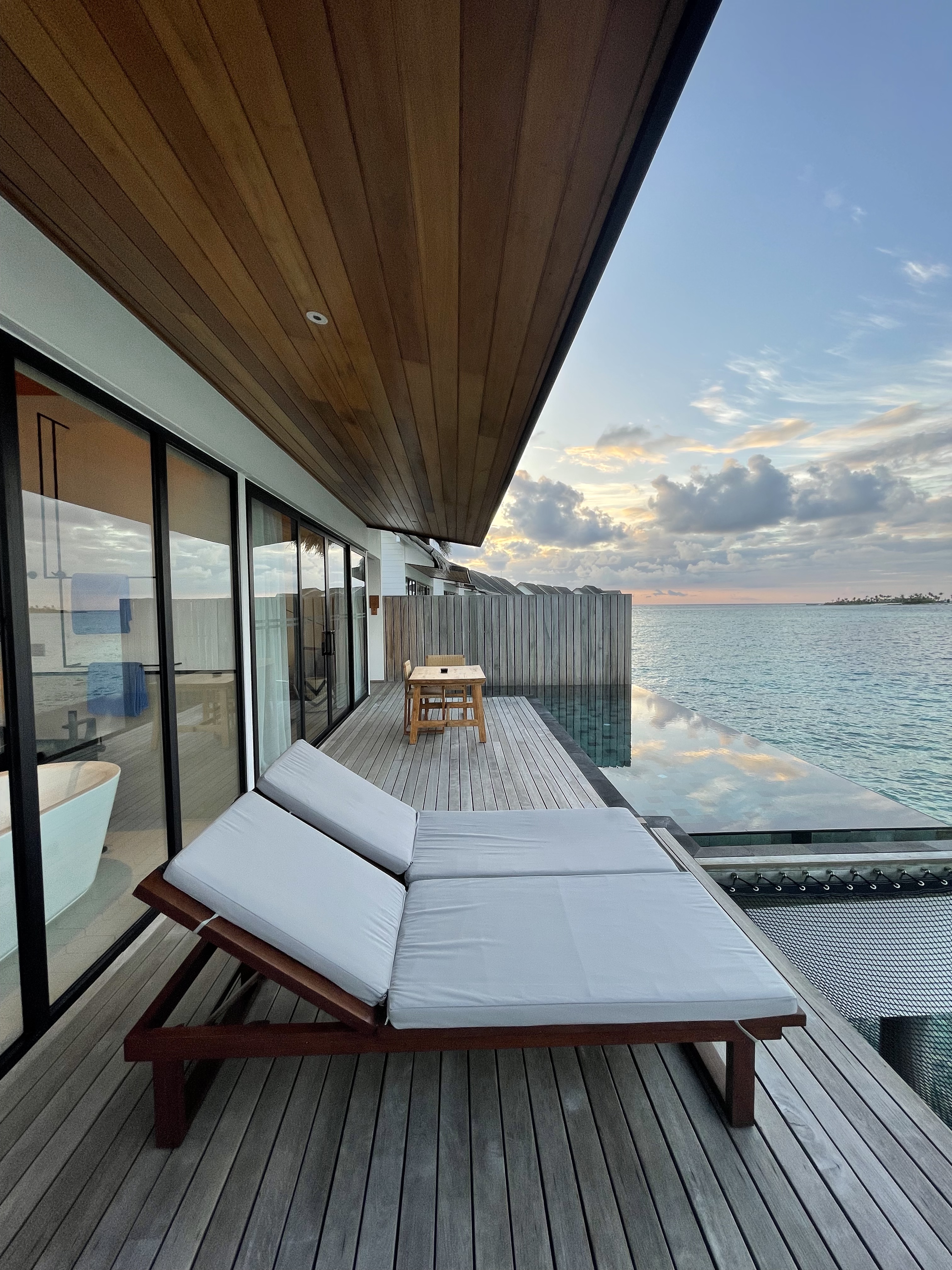 ʷ|ϣٶȼٴHilton Maldives Amingiri Resort & Spa