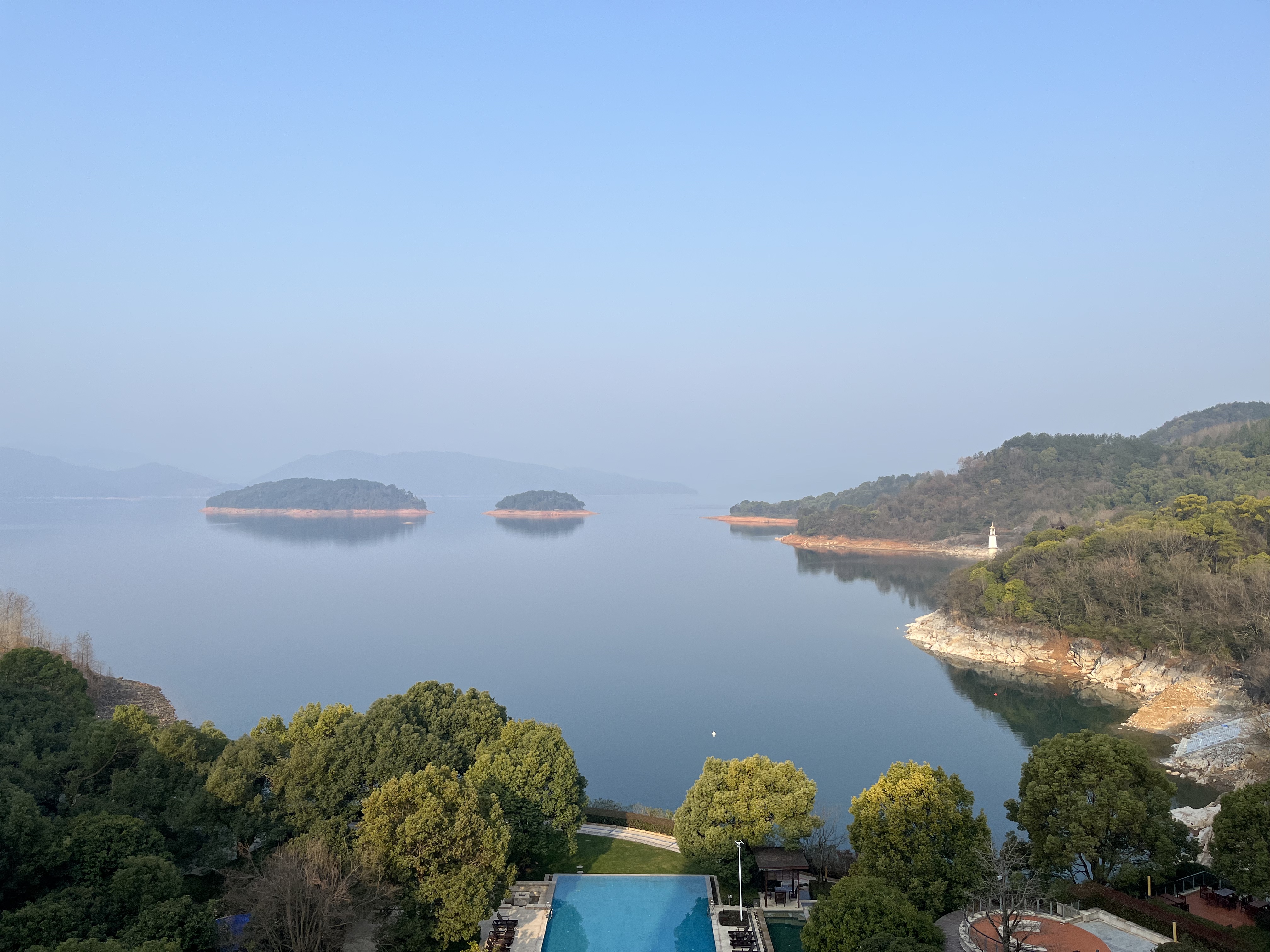 ǳסһǧ޼ʶȼپƵ - IC OneThousand Island Lake Resort