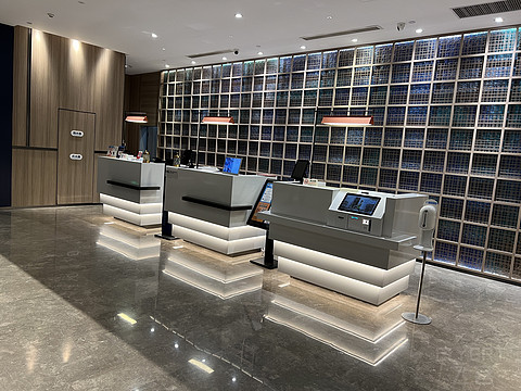 空港之光-打卡杭州萧山国际机场智选假日酒店