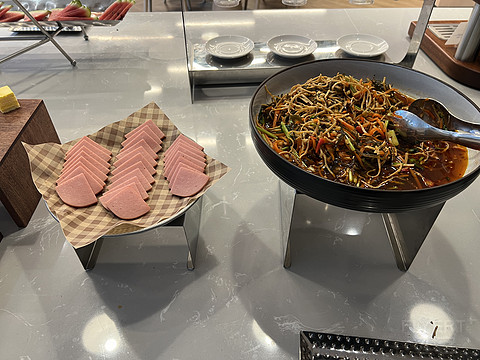 空港之光-打卡杭州萧山国际机场智选假日酒店