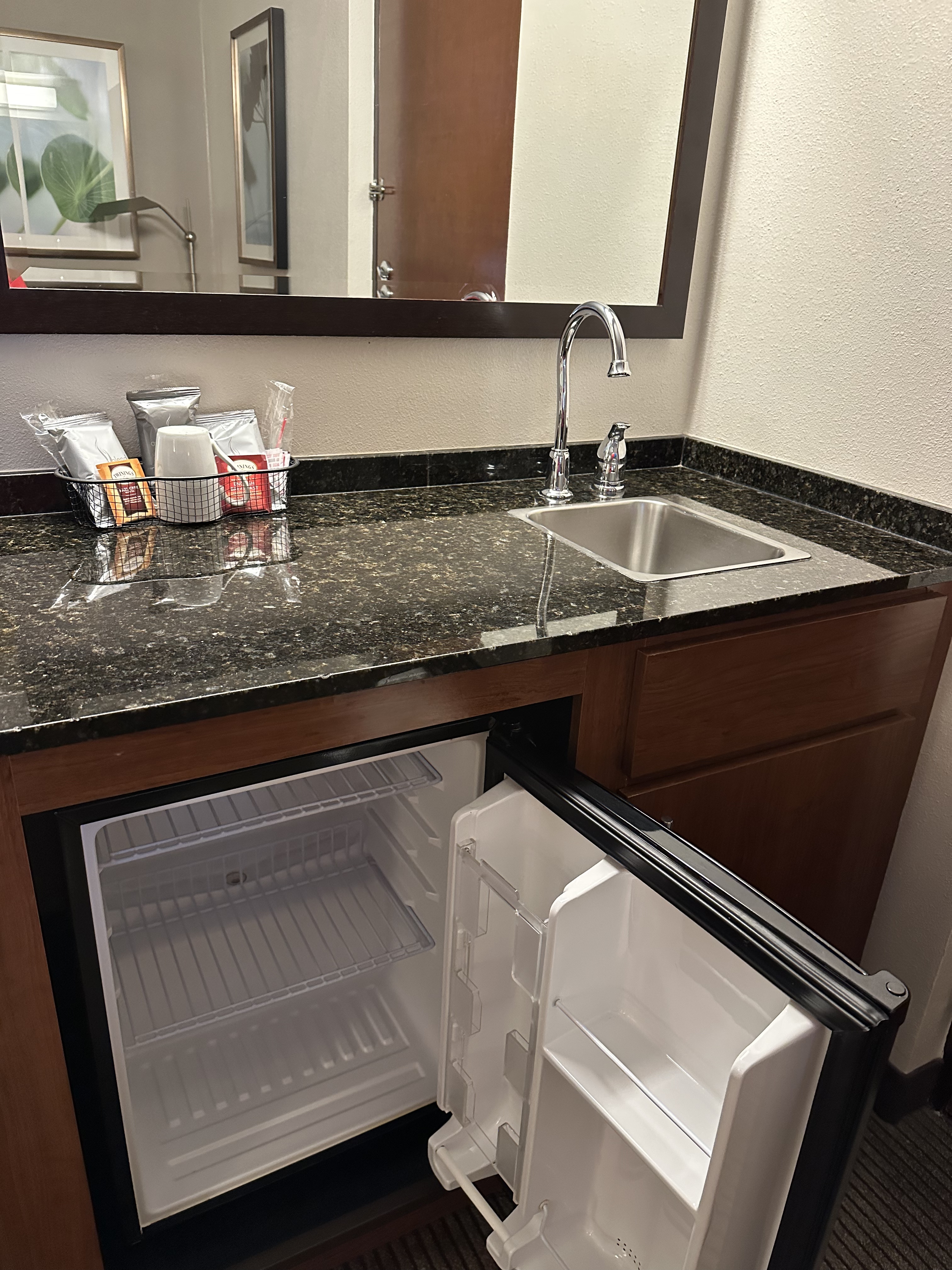 ̽  buckhead Hyatt place 18ס