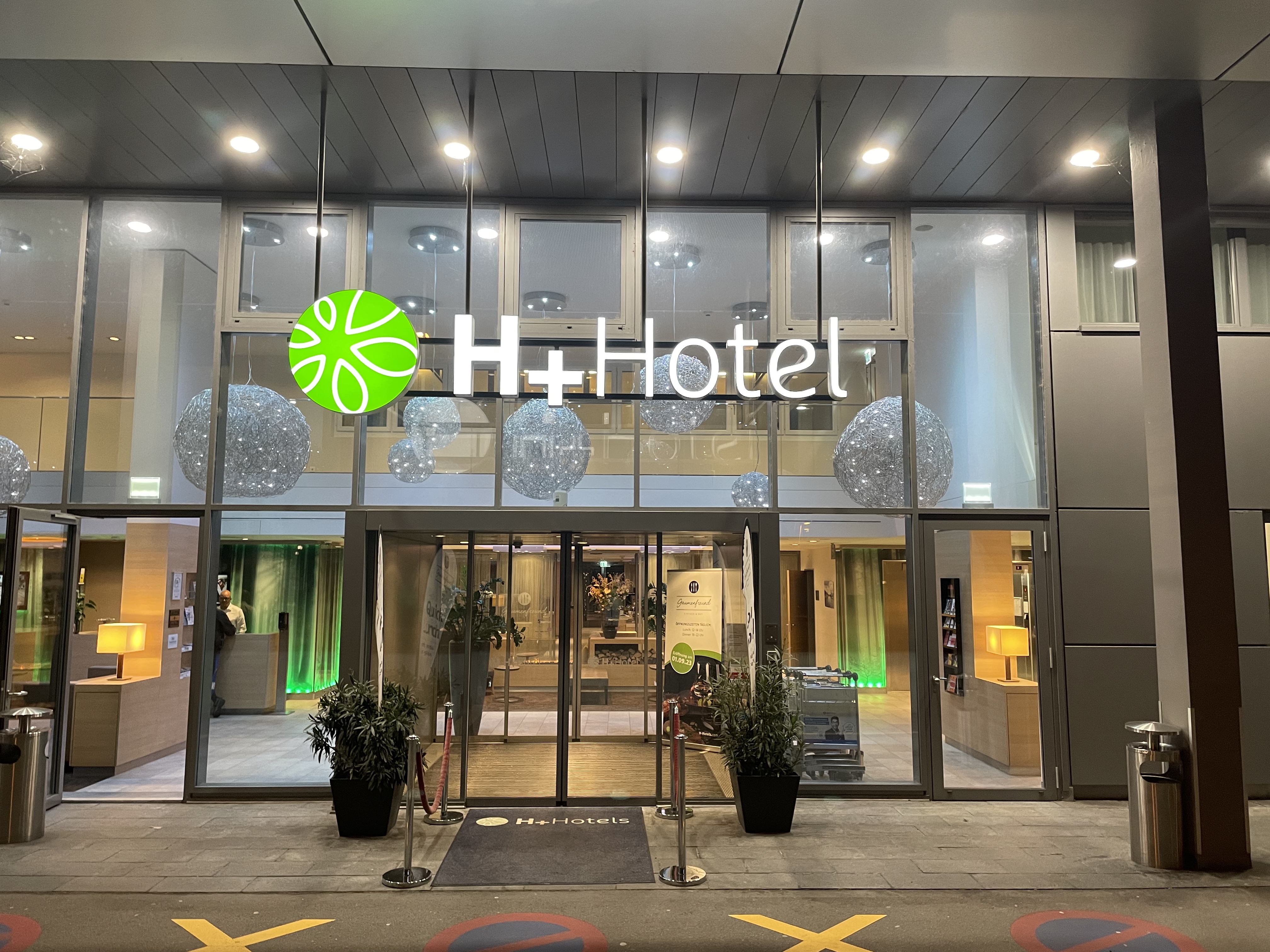 H  Hotel ZürichH µķ̱꾫ѡƵ Report