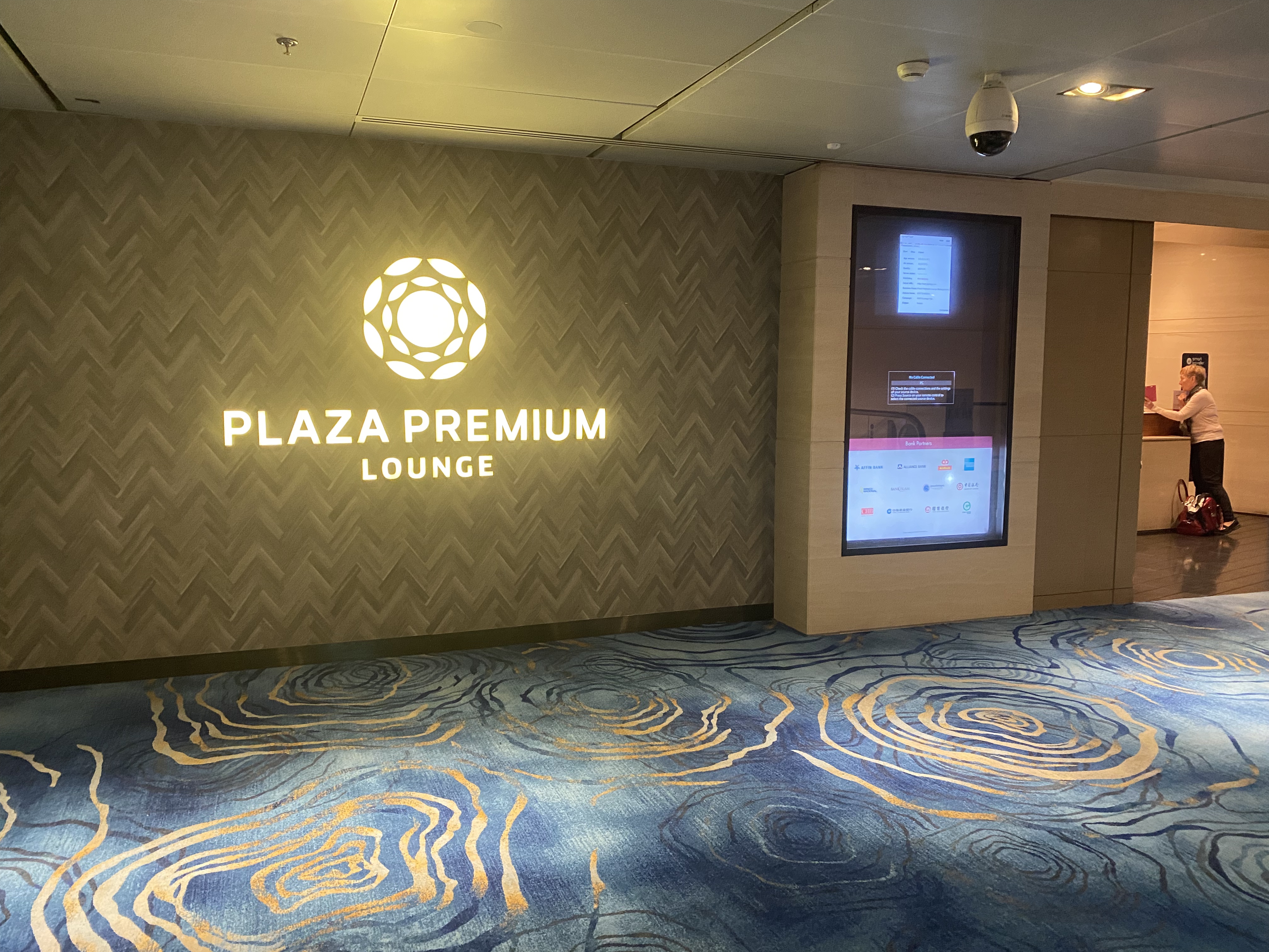 ¼Plaza Premium