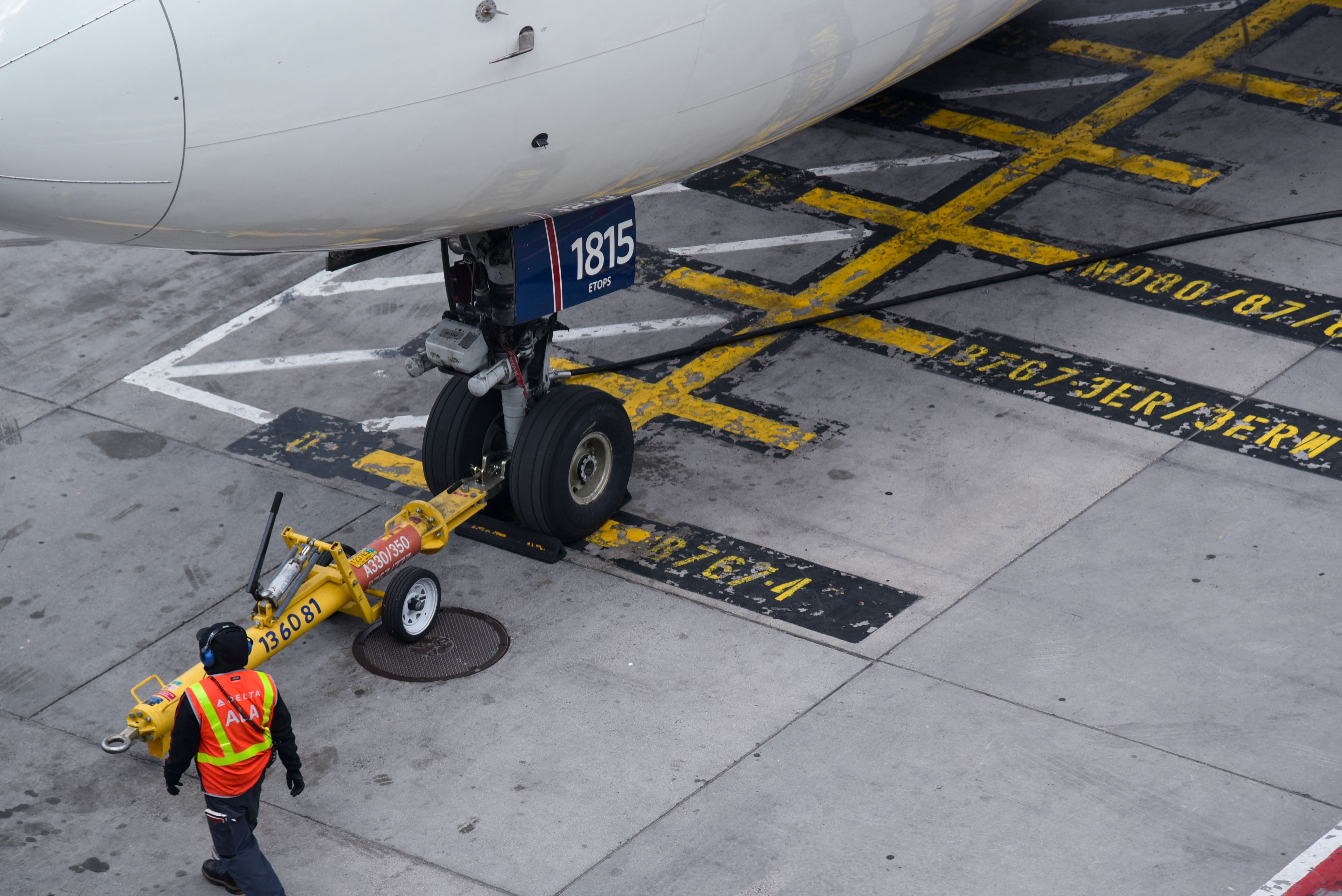 ϡл֮һDL516 JFK- LAX B767-400 Delta One