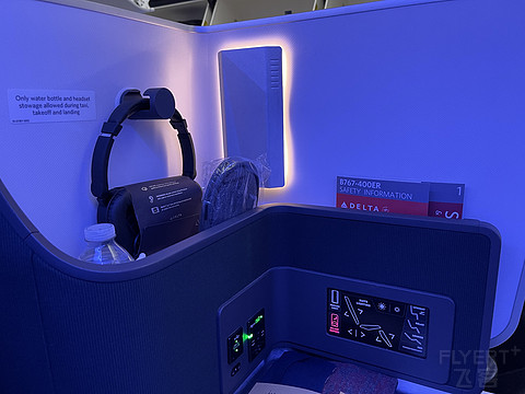世界最稀有机型之一｜达美航空DL516 JFK- LAX B767-400 Delta One体验
