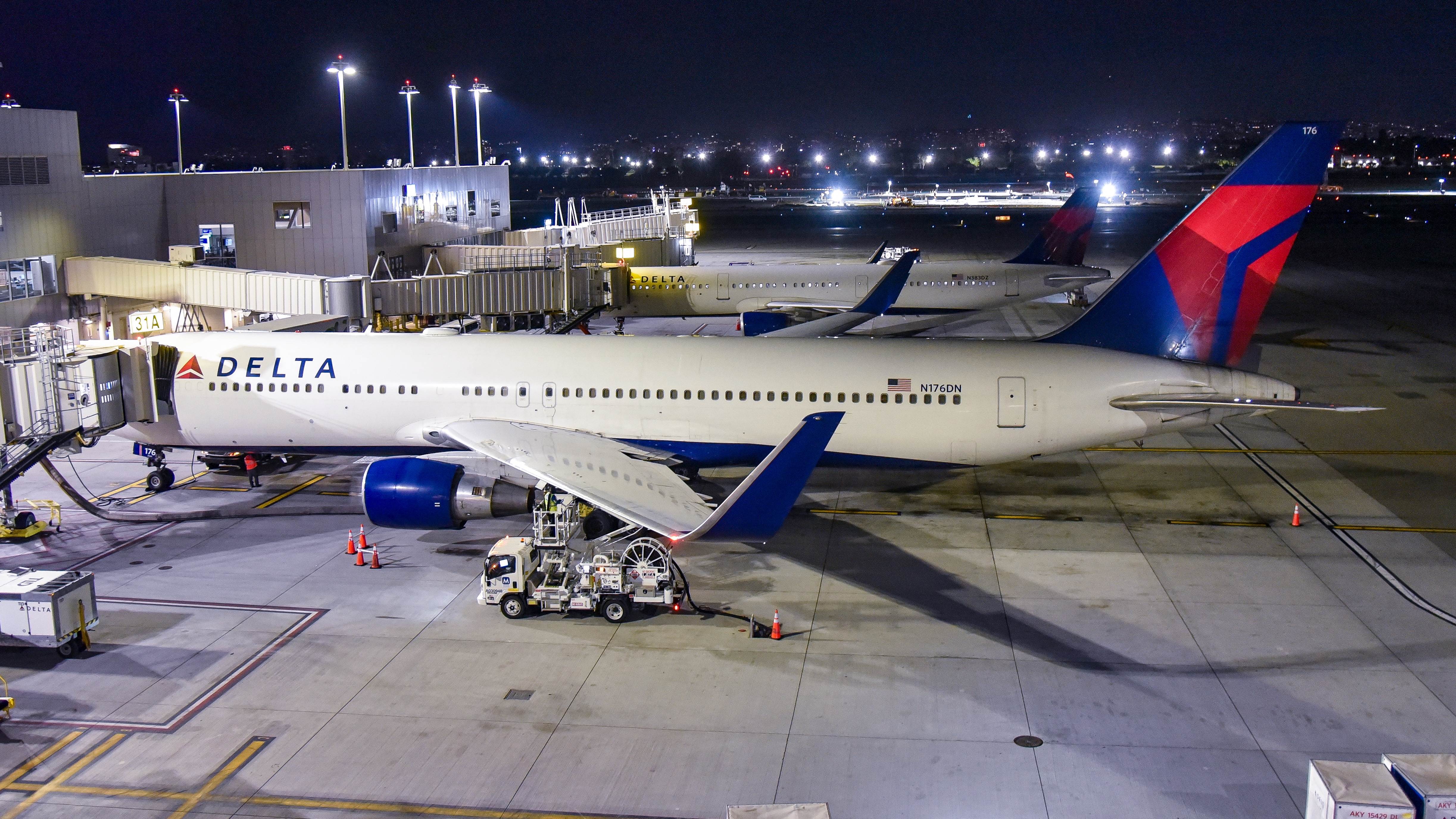 ϿɻDL960 767-300ER LAX-JFK Delta One