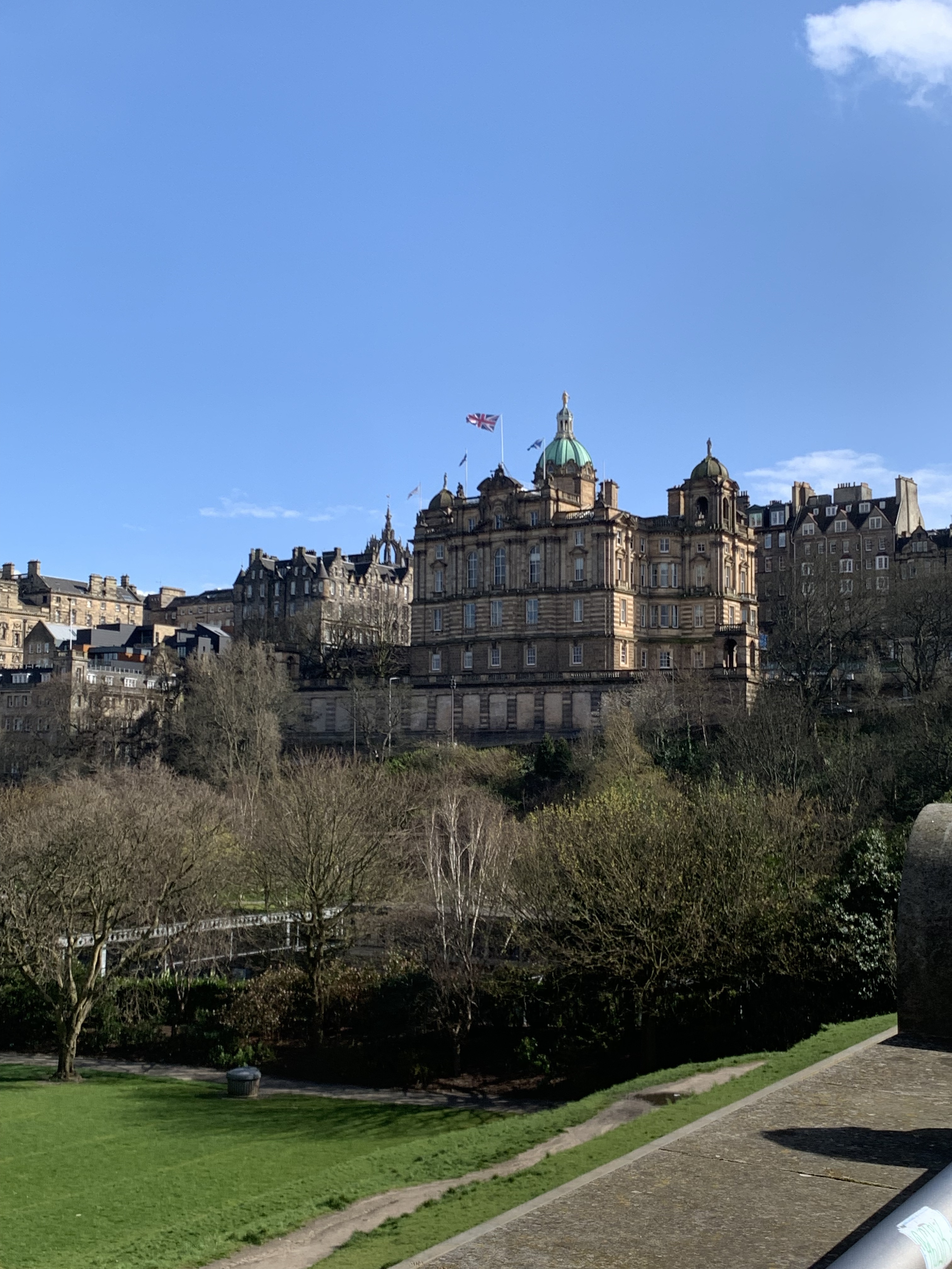 Ǳ뺣ʼ¶̨vocoƵ voco Edinburgh-Royal Terrace