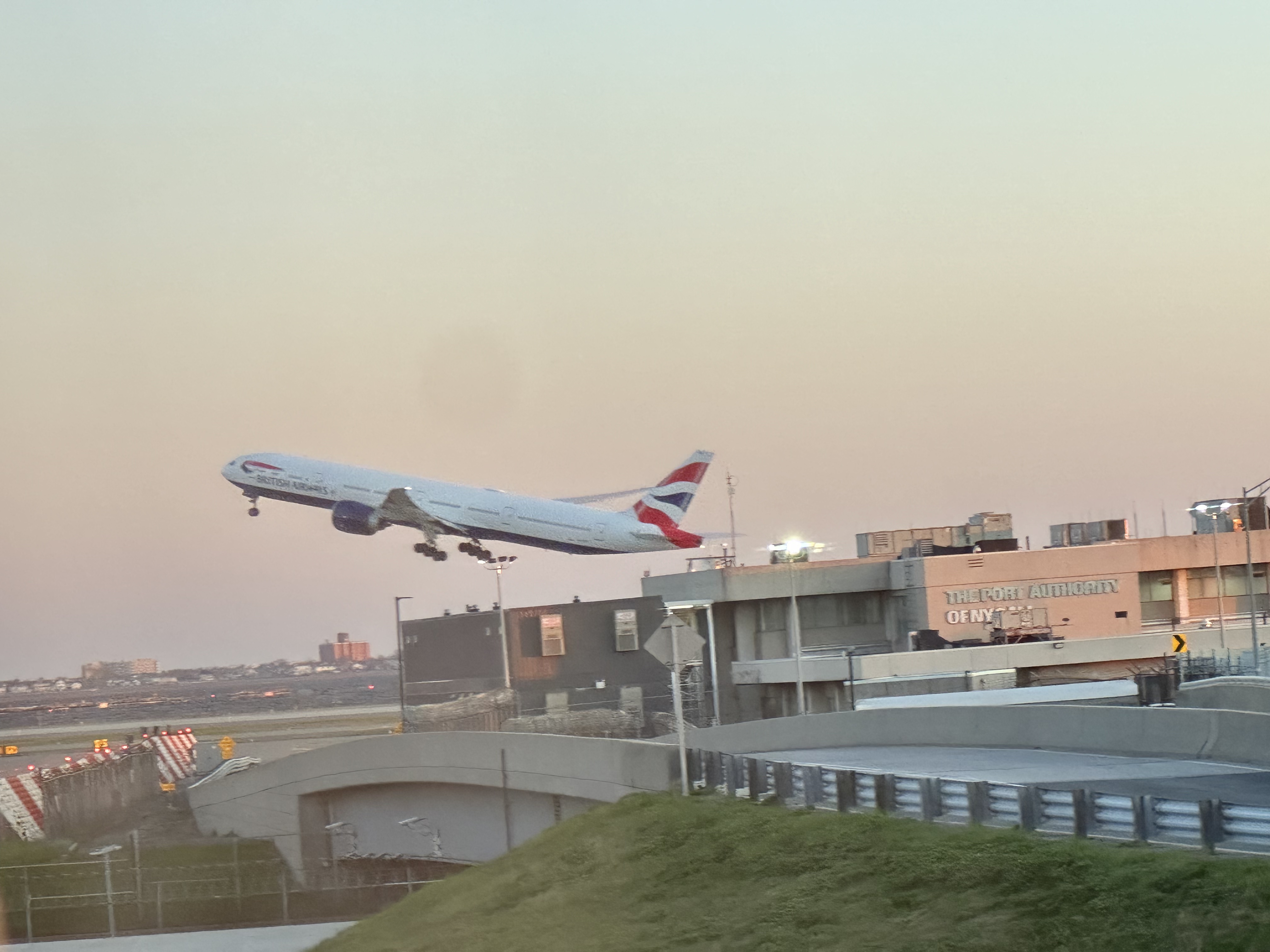 ׶֮-BA113(LHR-JFK)