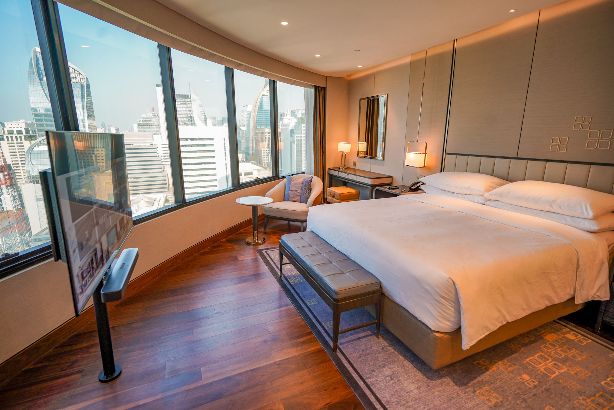 ̩HƵ һ׷ Intercontinental Bangkok