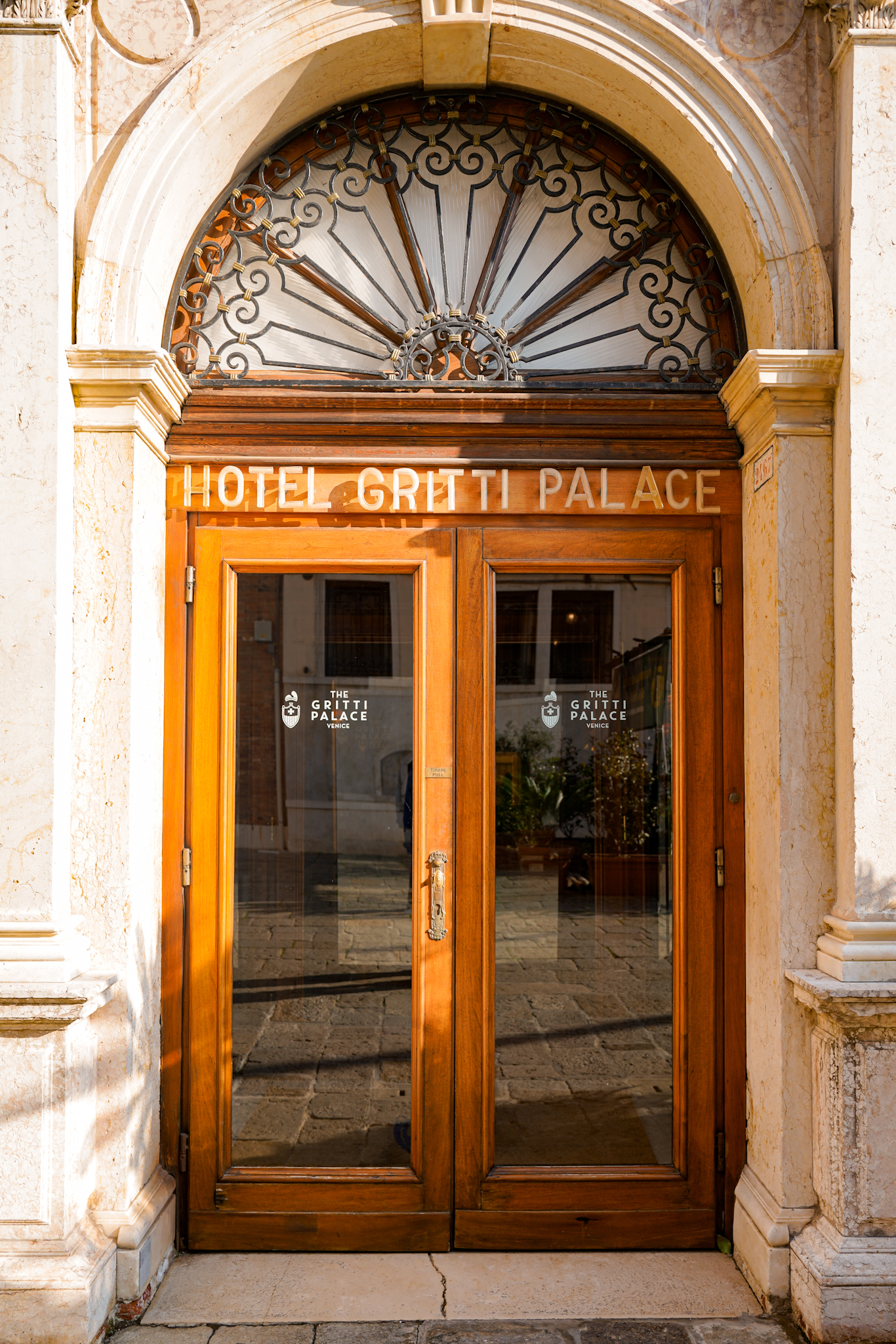 ˹ʌmAx ɪ˹׷ The Gritti Palace