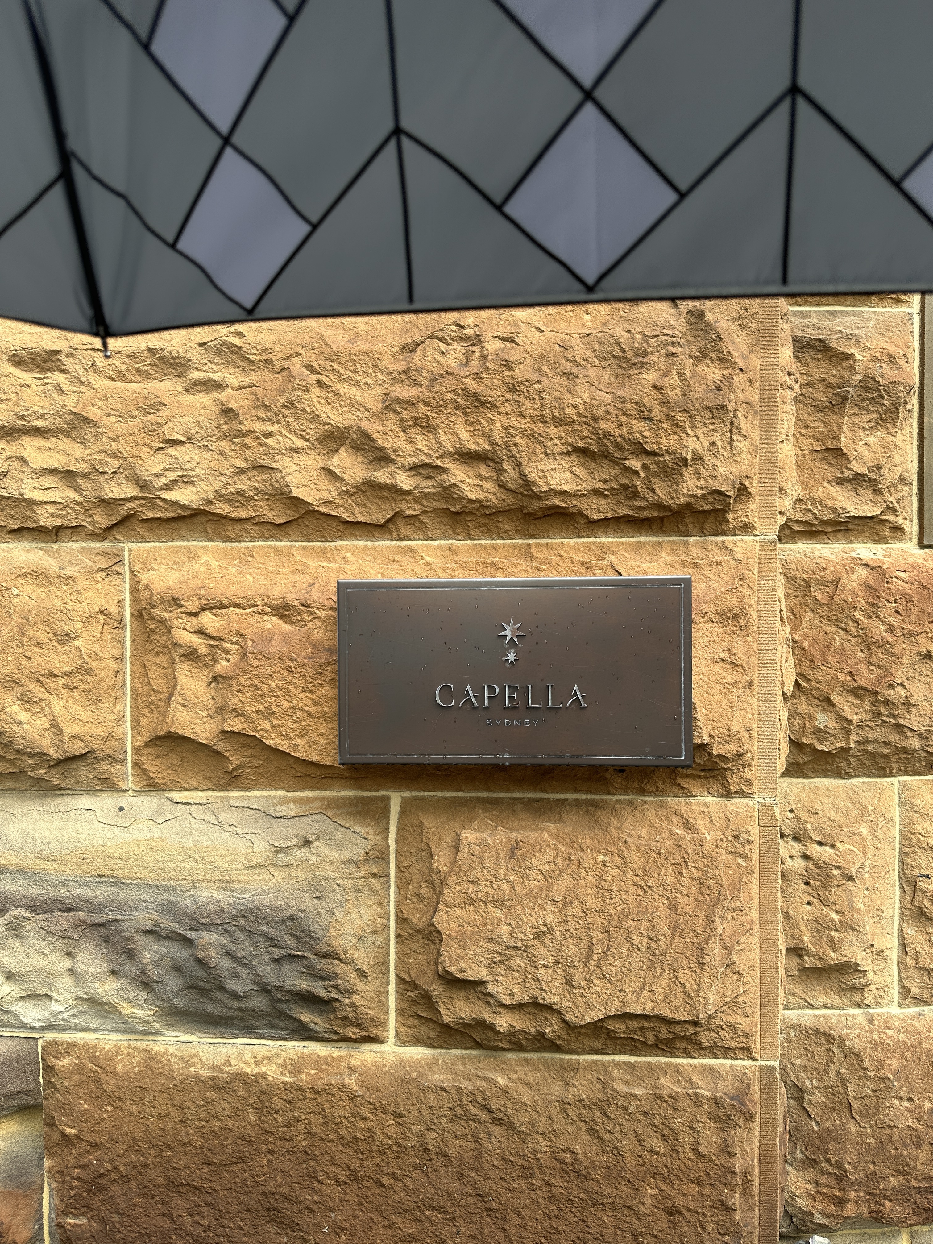 Ϥ ߿ͷ Capella Sydney