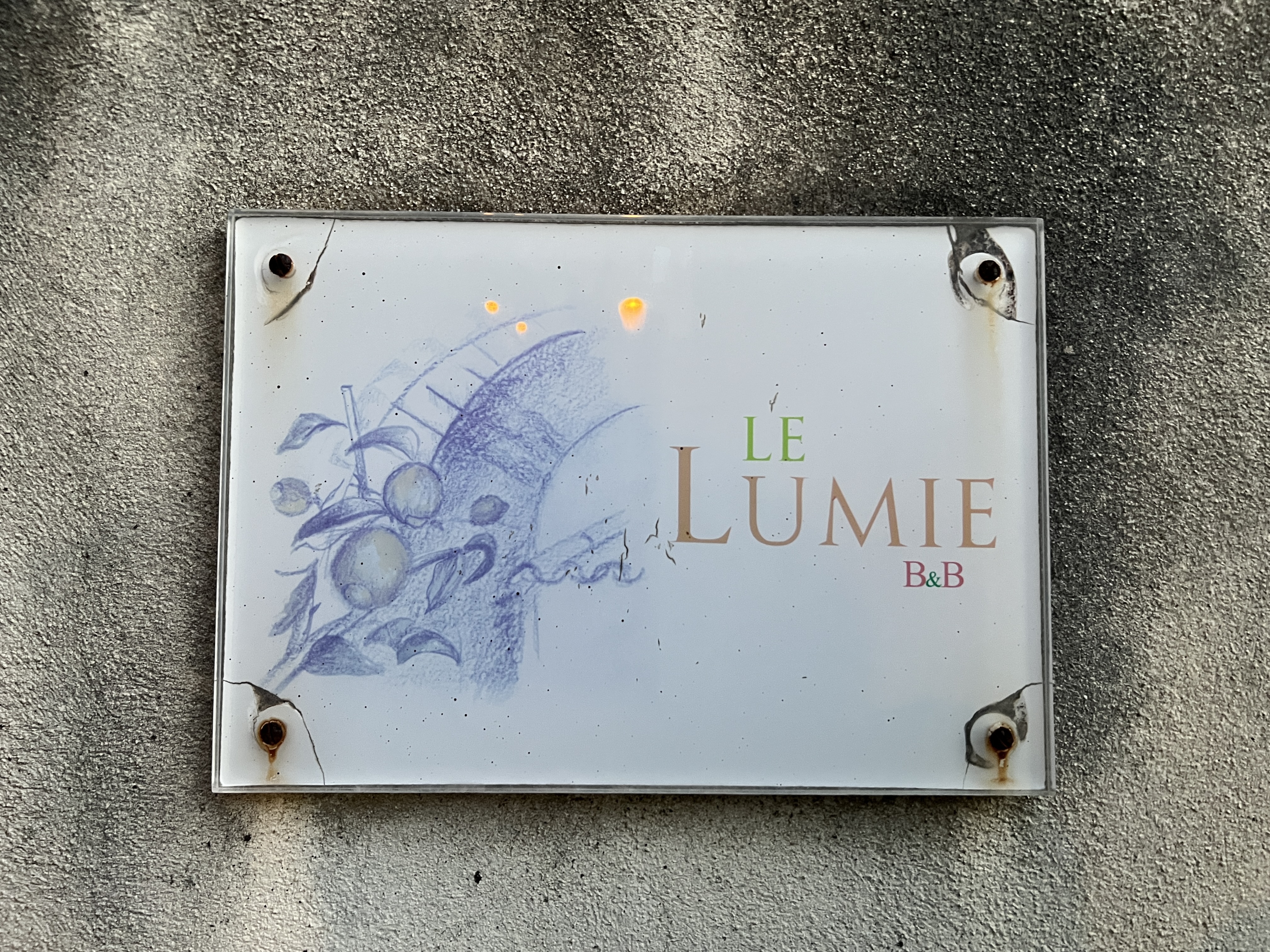 Le Lumie | Ʒʷ˹ĪϿųǾ