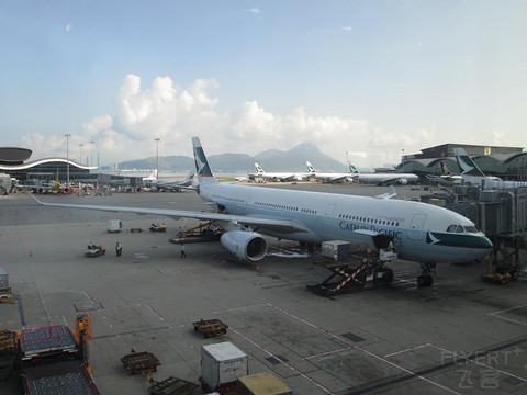 我与国泰邂逅，从空中尊贵到“国泰品味”