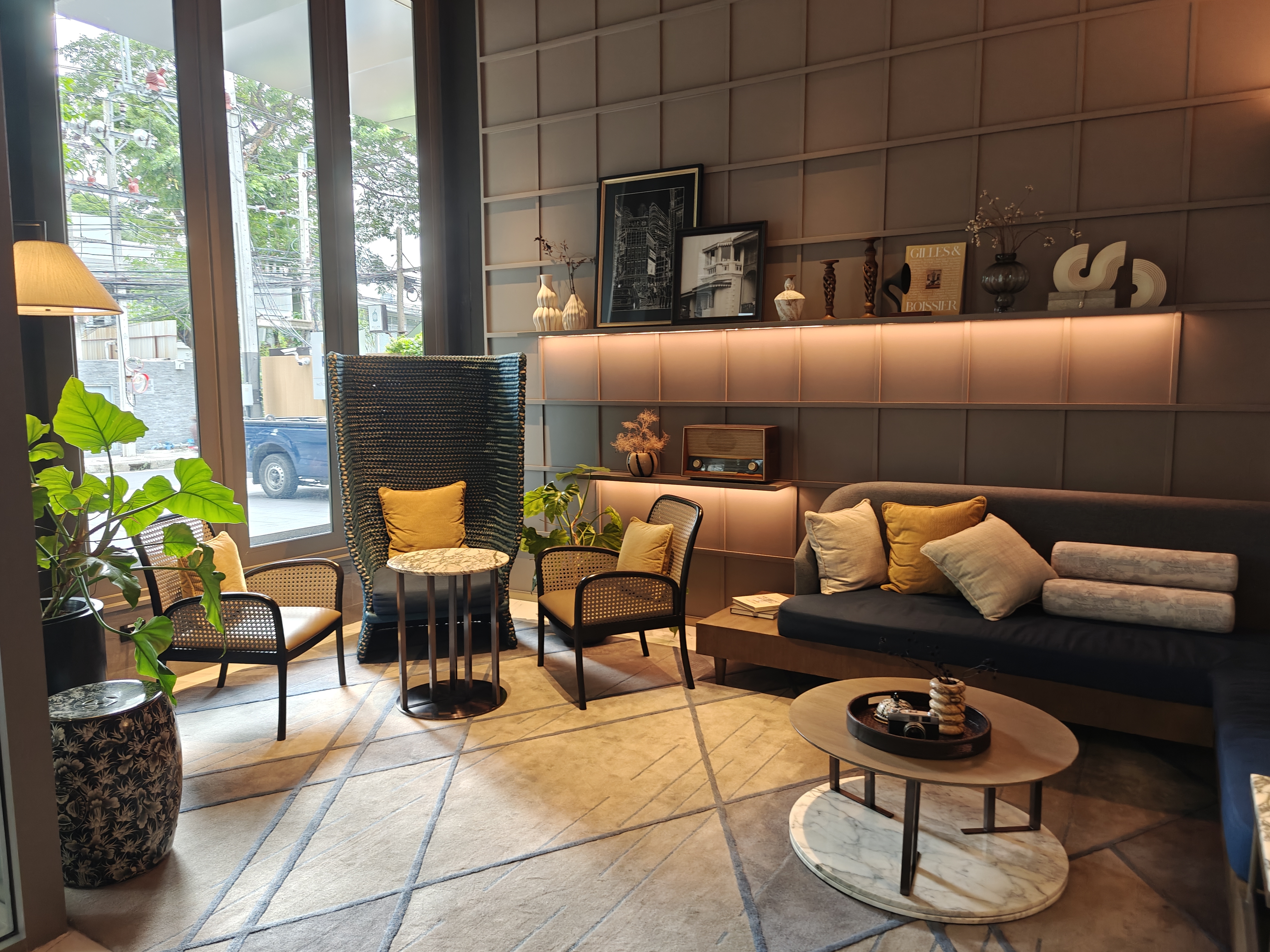 Madi Paidi Bangkok, Autograph Collection
Ȱ;ѡ