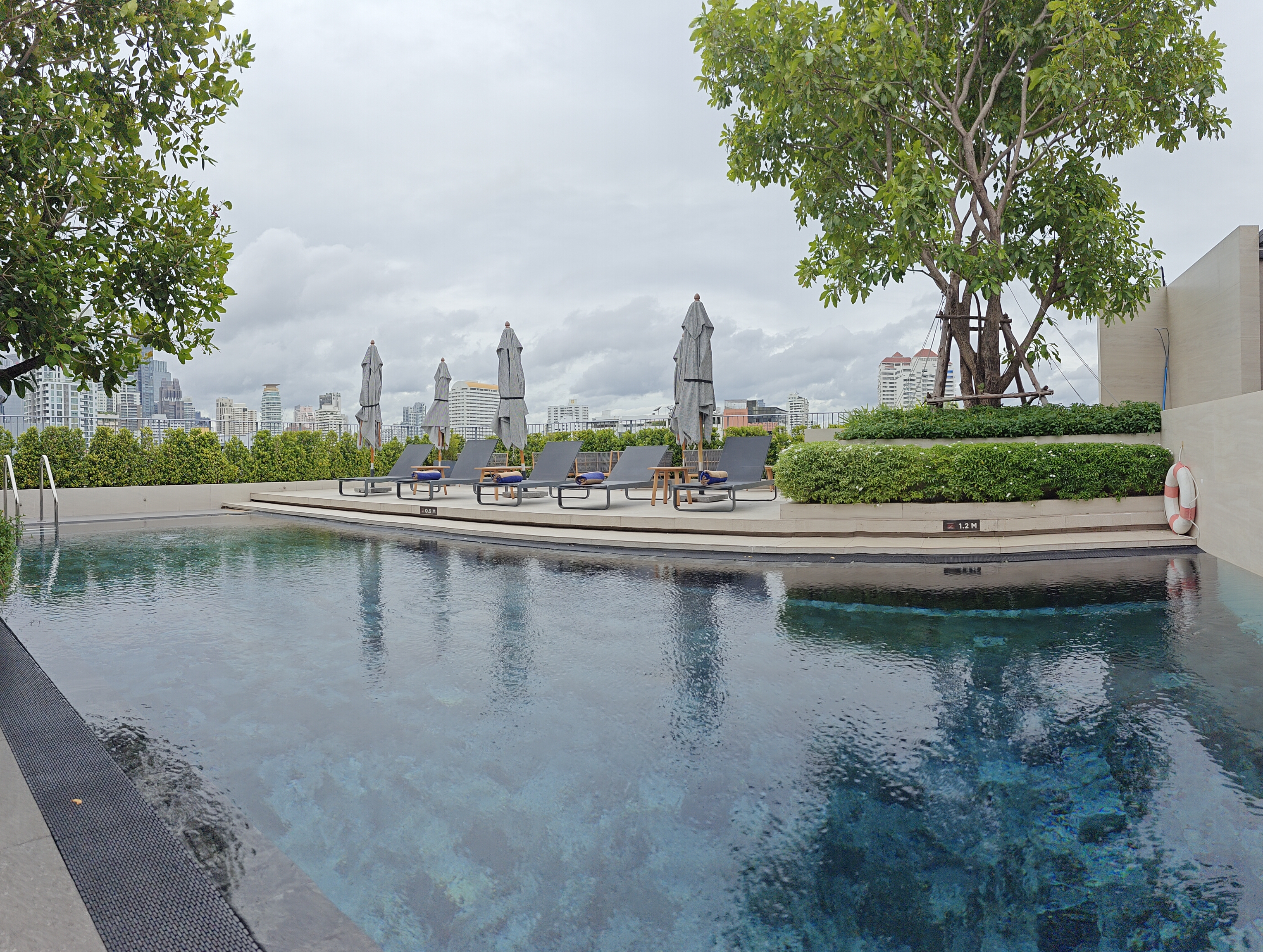 Madi Paidi Bangkok, Autograph Collection
Ȱ;ѡ