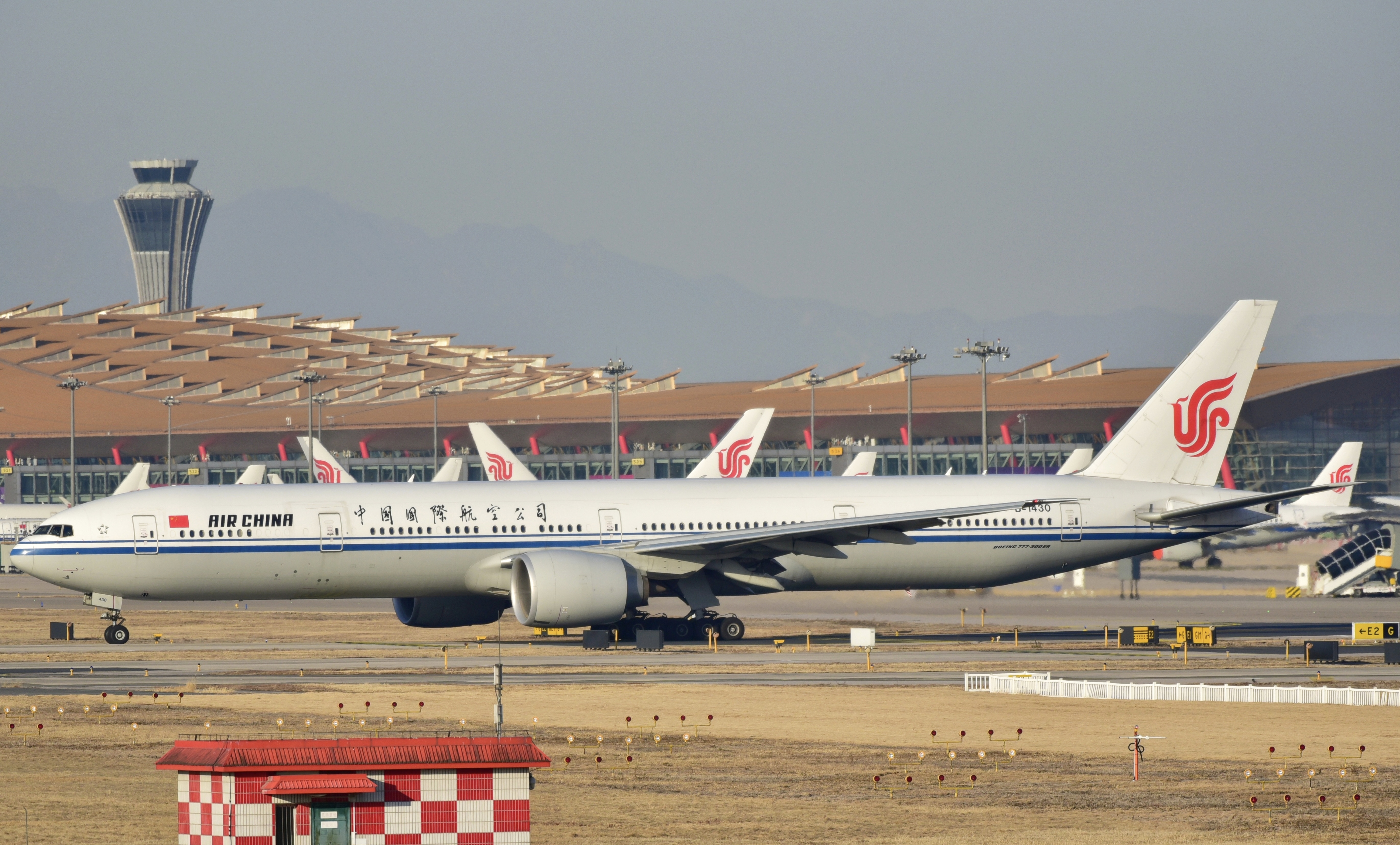 URC-CANB777-300ER77Wб