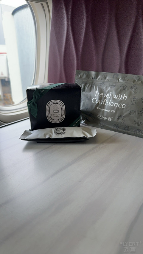 Express 分享卡航Qsuite LHR-HIA-PKX