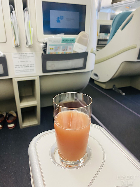 大韩航空 - A333上海直飞首尔商务舱