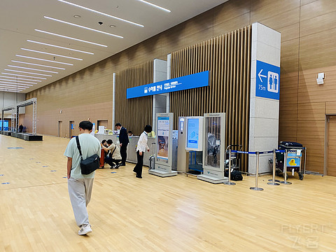 大韩航空 - A333上海直飞首尔商务舱