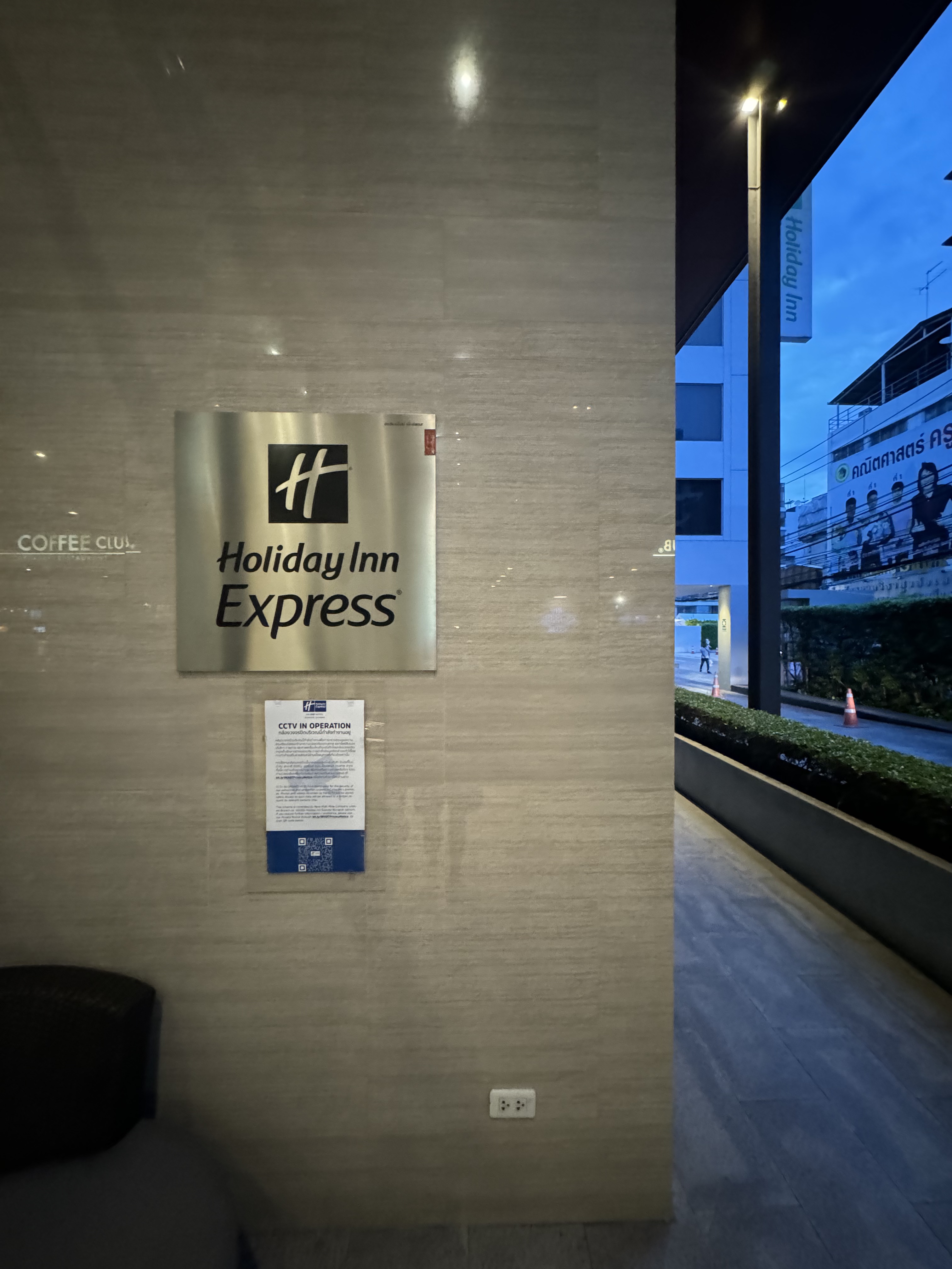 ԪʾƵ🌈ӵԪ磺ɳͨѡվƵ🏨holiday inn express