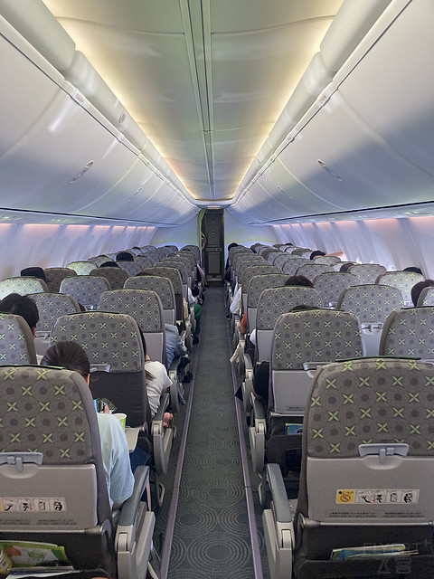 Solaseed Air日本空之子航空 那霸-神户B737超宽间距好评推荐