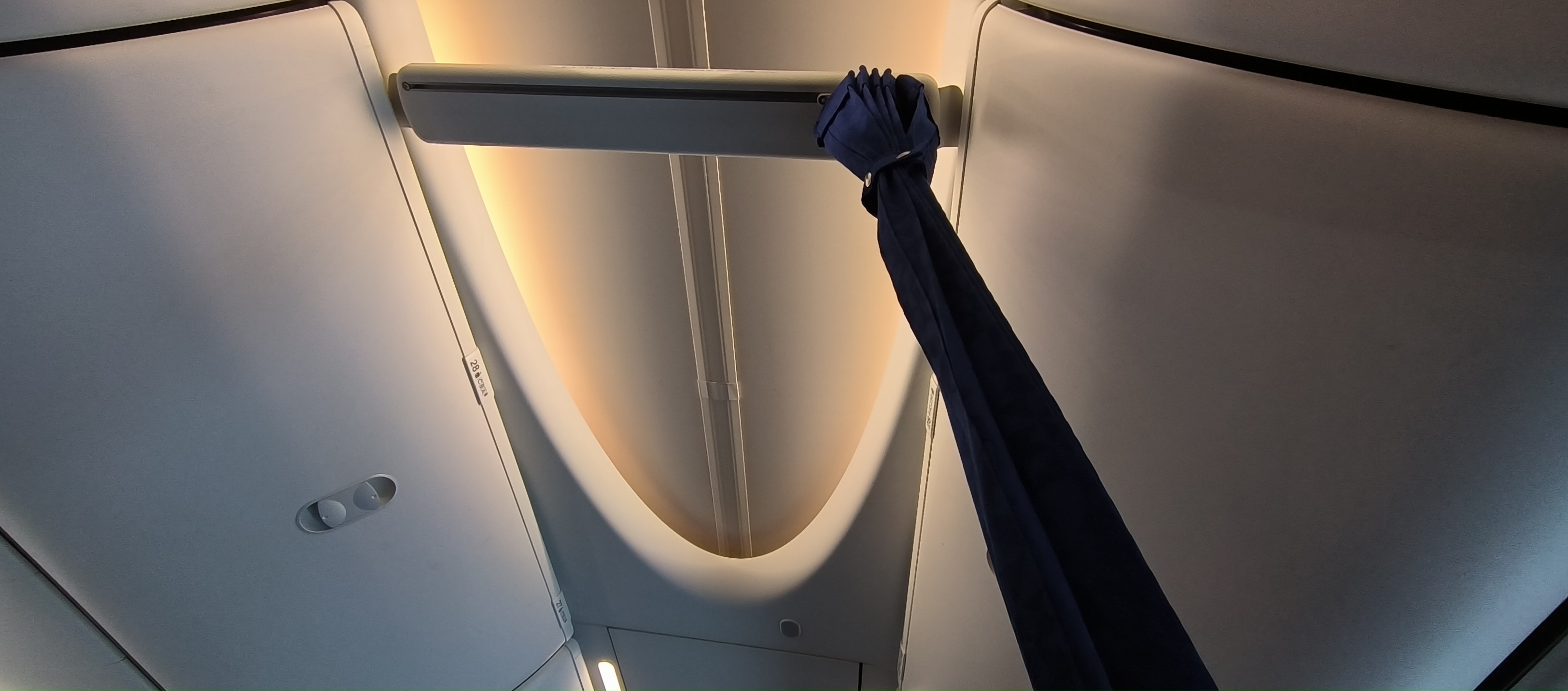 Ϥ׺;ϸ ״Ϻ737MAX8CZ6940