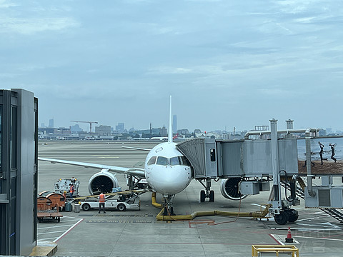 沪广干线上的新锐，MU5316 C919经济舱紧急出口座乘机体验