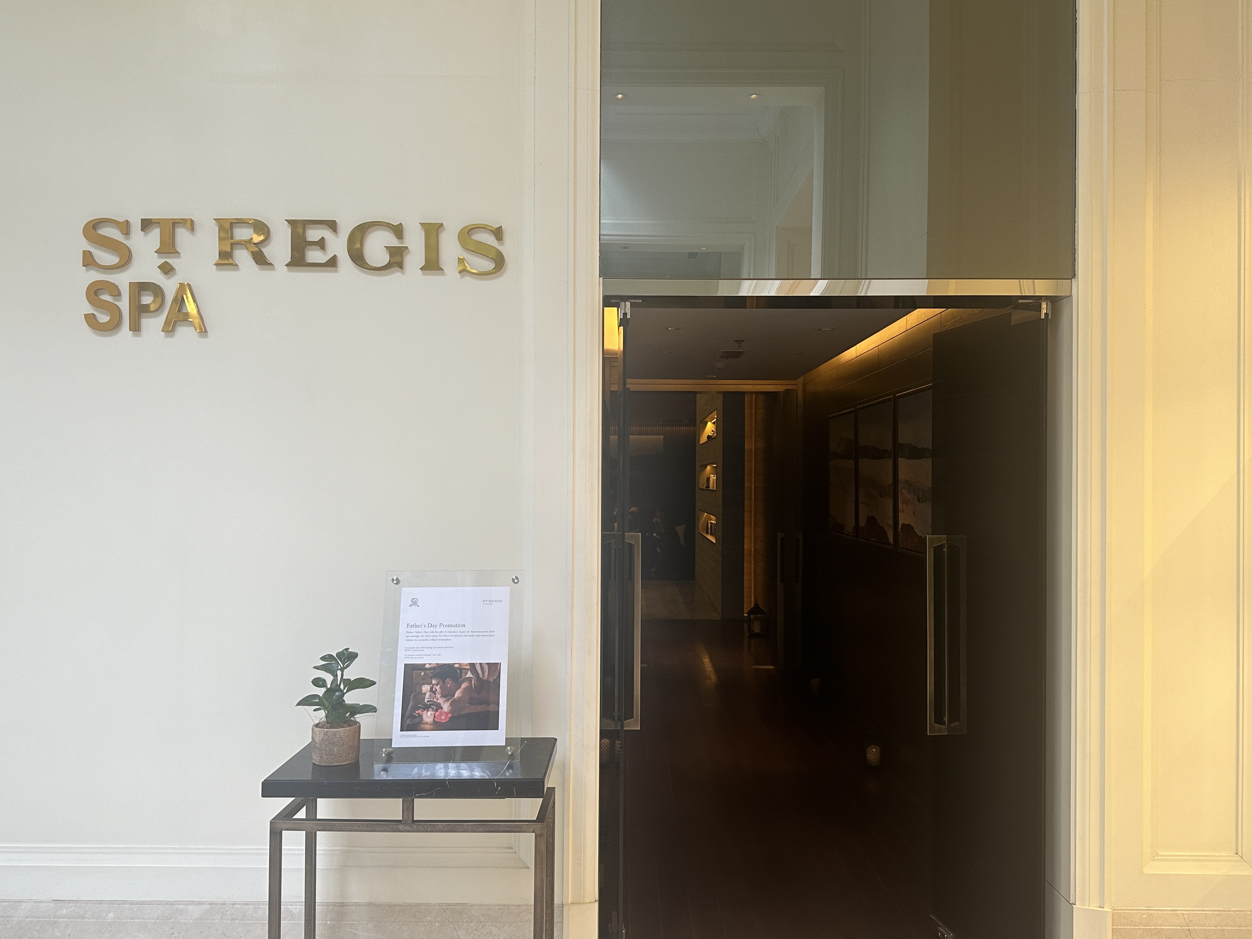  ׷ The St. Regis Langkawi