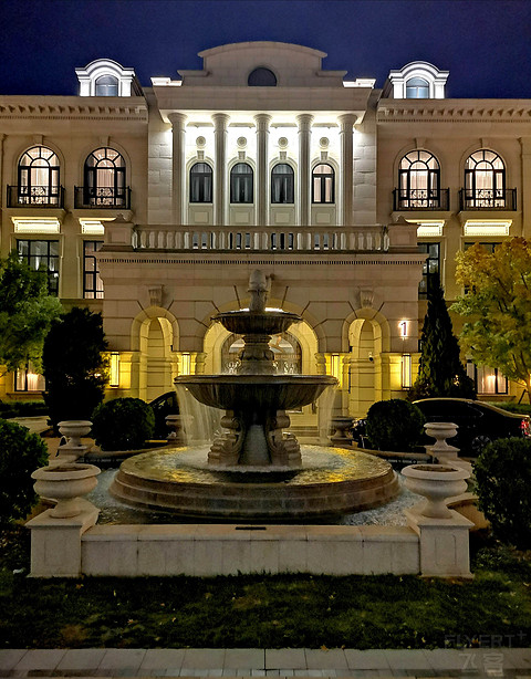 春去秋来庭院法式浪漫，北京大兴希尔顿酒店报告